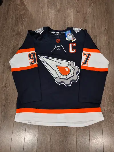 Edmonton Oilers Reverse Retro 2.0 jersey - Connor McDavid Authentic Adidas Primegreen - BNWT 1 x sz...