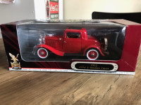 Die Cast 1:18 Red Ford 3-Window Coupe 1932 Rouge