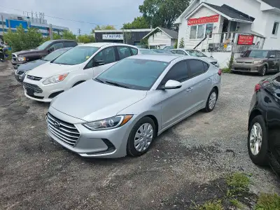 2018 Hyundai Elantra *** 1 year powertrian *** 196kms Automatic A/C blows cold Heated seats Bluetoot...
