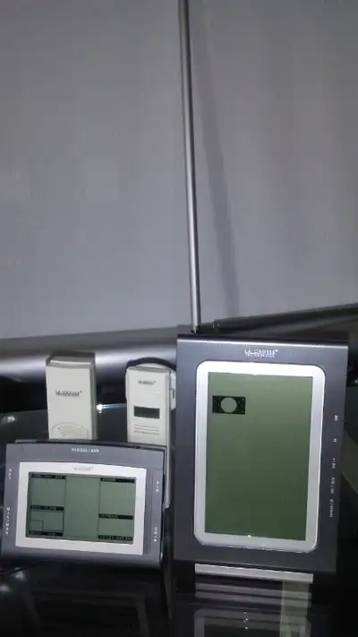 La Crosse Technology WS-9611U-IT Wireless Sun/Moon Forecast Stat, View more