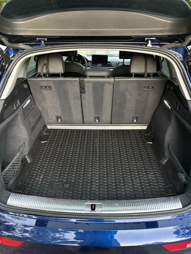 Audi Q5 2021580120335457331207
