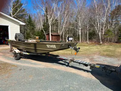 Like brand new condition. Motor only has 10 hours on it. Lots of extras added .