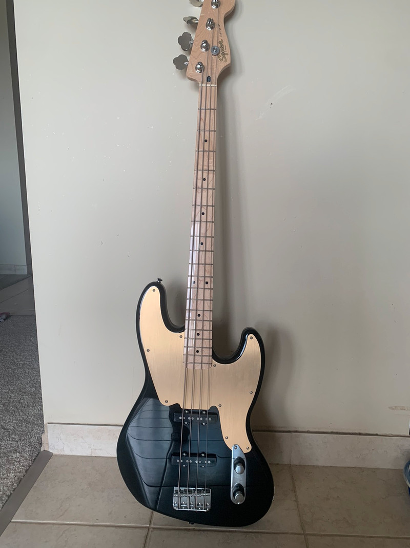 Squier Paranormal Jazz Bass ‘54 for sale  