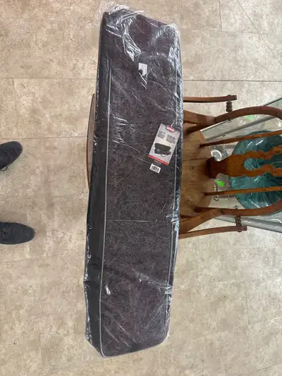 This Rapala ice fishing gear bag is brand new and has never been opened, ready to keep your gear org...