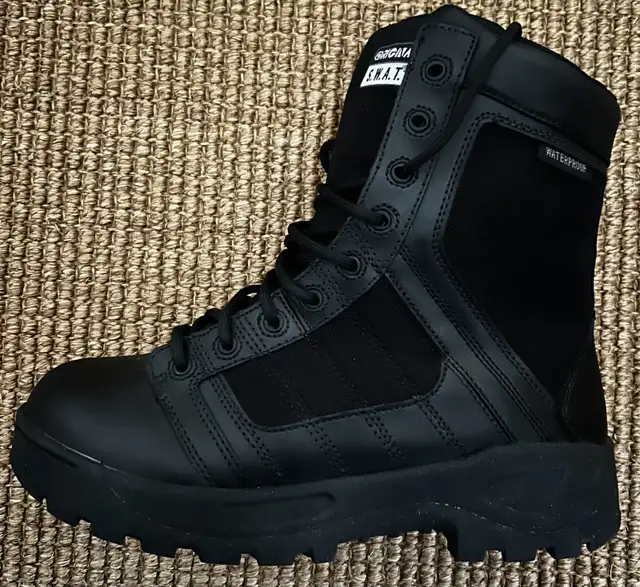 Original S.W.A.T. Men's 9" Tactical Waterproof Boot in Men's Shoes in Markham / York Region - Image 2