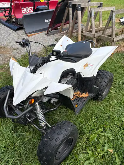 2020 gizmo 120cc runs great doesn’t get anymore use $950