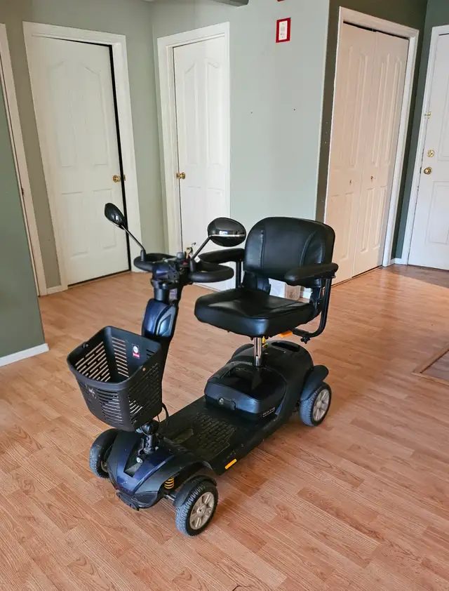 Scooter 4 wheel in Other in Calgary - Image 3