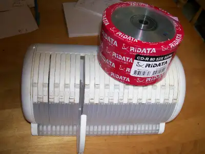 PORTE -CD      5$ TEL  819 536 -5362, View more