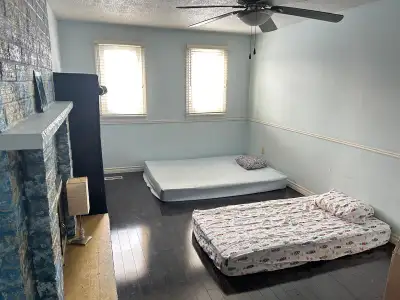 Private or shared bedroom available starting 1-Sep. short term is also fine. Separate single mattres...