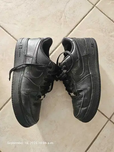 Nike Air Force 1 Size 9, View more