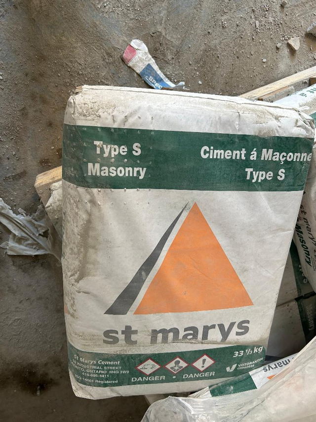 St. Mary's Typs S Masonry Cement, 33 1/3 kg