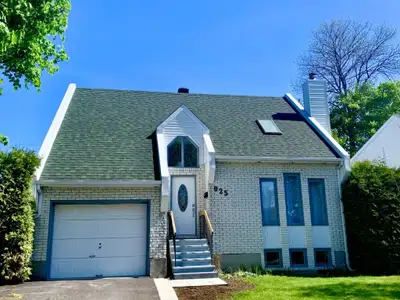 Maison meublée et tout inclus à louer à St Eustache /Laurentides