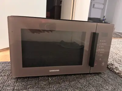 Microwave Like New , View more