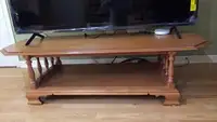 Table de salon en bois solide érable