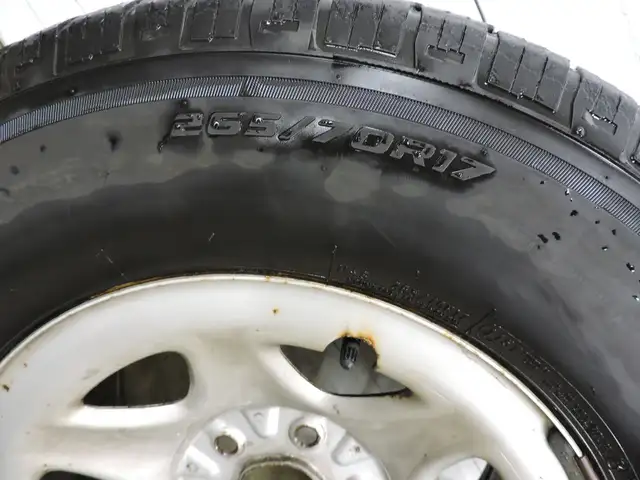 6-Bolt Chev/GM 1500 Rims With Caps and Starfire P265/70/17 Tires in Tires & Rims in Stratford - Image 8