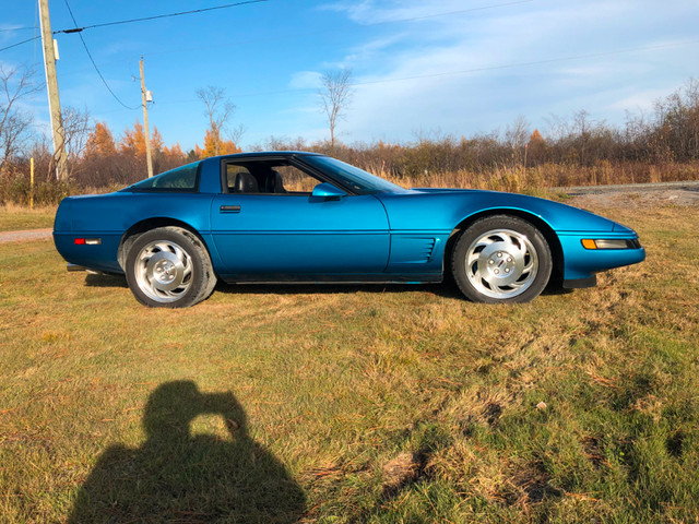 1995 Corvette Coupe C4 in Classic Cars in Sault Ste. Marie - Image 2
