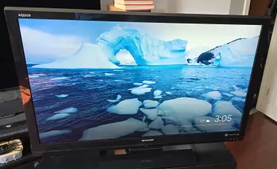 Brand: Sharp Aquos Model: LC-42LE540U This 42 HDTV works well. I'm selling as I have a bigger one no...