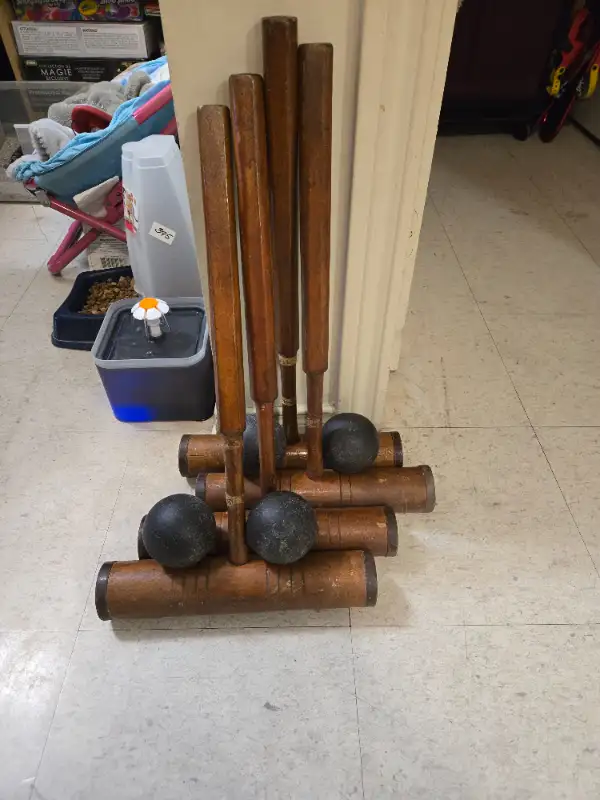Vintage Crocket set of 4