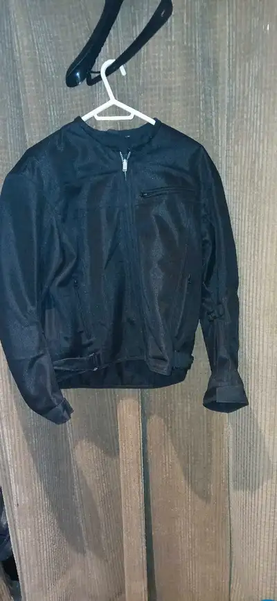 As new motorcycle jacket Joe Rocket Medium Full armor Bomber style
