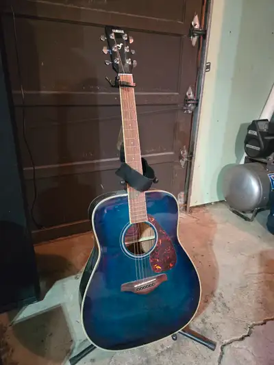 Yamaha guitar, View more