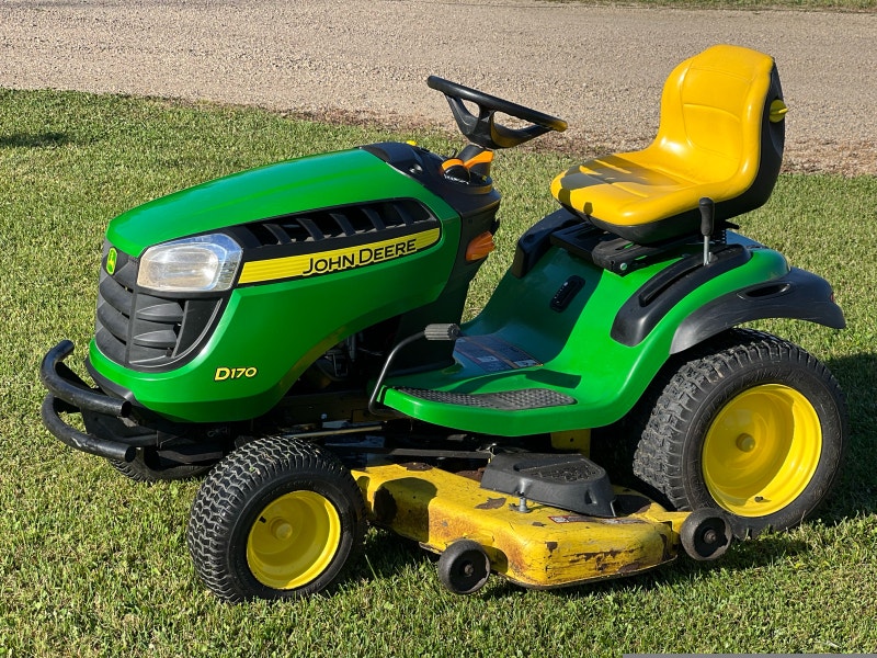 John Deere D170 Lawn Tractor Lawnmowers & Leaf Blowers Edmonton Kijiji