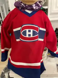 Canadiens jersey- youth XL