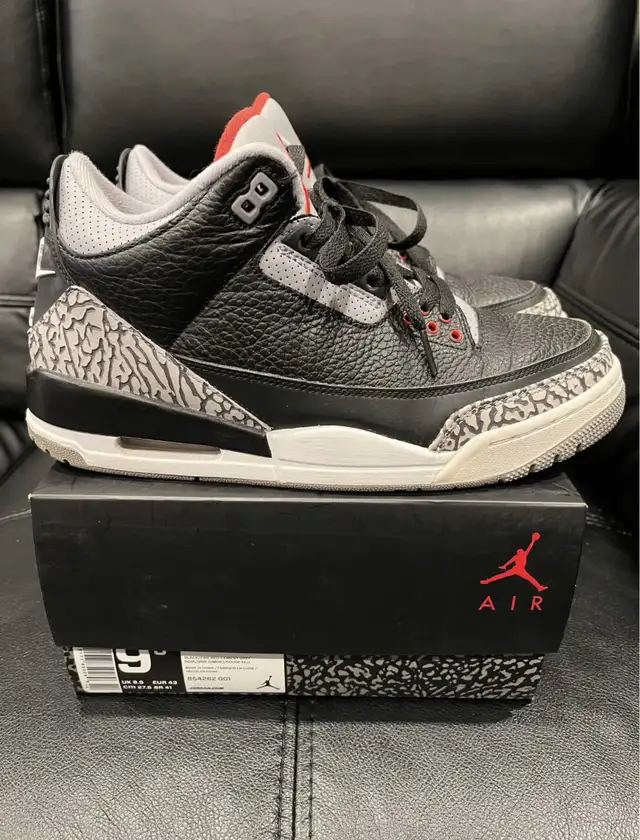 Jordan 3 Retro Black Cement  in Men's Shoes in City of Toronto - Image 6