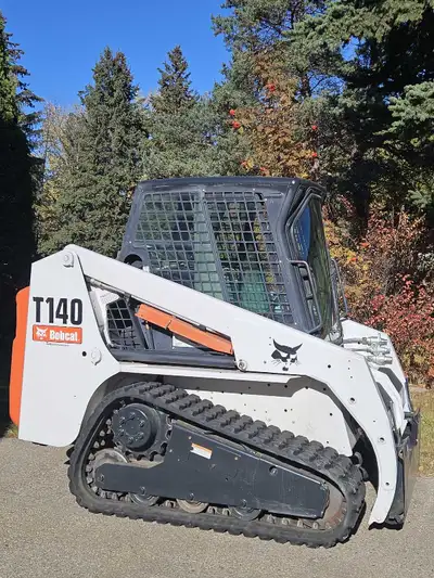 None Bobcat T140
