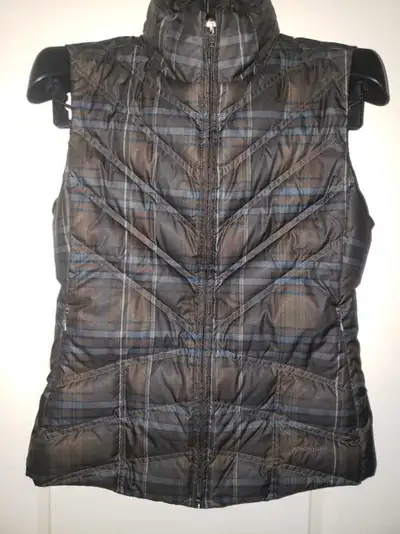 Patagonia Down Vest Size Medium Excellent new condition smoke and pet free home $145