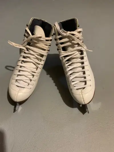 Figure Skates., View more