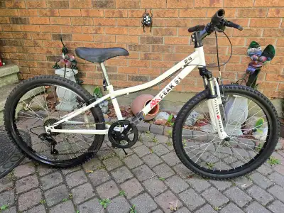 FEAK51 Bike.26"wheels size.In excellent condition ready to ride , View more