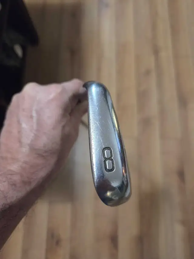 titleist T200 8 iron in Golf in London - Image 4