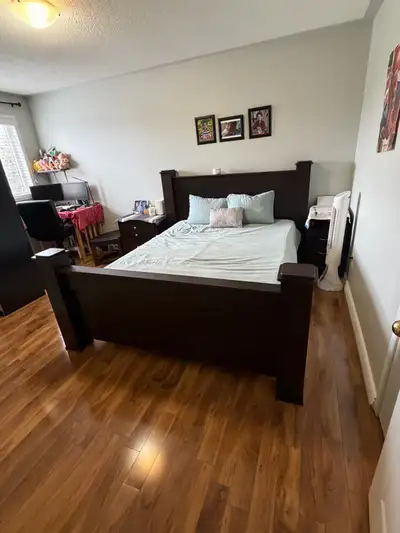 Private room available for rent in a clean and quite home ideal for female students are working prof...