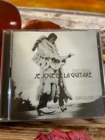 Jean Leloup cd & DVD je joue de la guitare 10$, View more