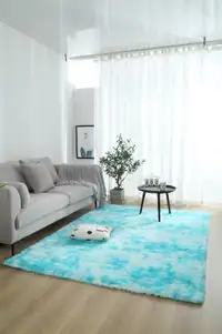 Carpet rug shaggy/Tapis moelleux poil longue 1,6x2m -Bleu clair
