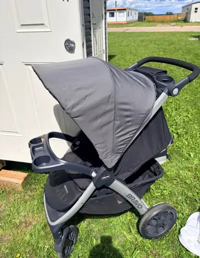 Chicco Bravo car seat + stroller, View more