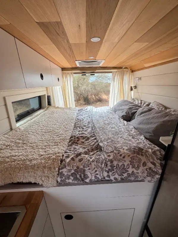 Off-Grid Ready 2023 Ram Promaster 3500 high roof ext. in RVs & Motorhomes in Vancouver - Image 5