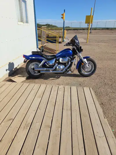 01 marauder 800 vz800 m50 boulevard Kms in Pic Dent in tank Led lights V+H Pipes Dual carb Liquid co...