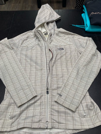 Women’s spring north face jacket 