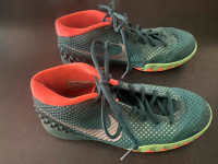 Nike Kyrie Irving Green Orange Venus Fly Trap Youth Size 6