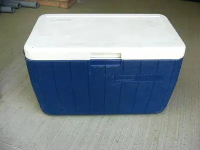 Coleman 48 Quart 50 Liter Chest style Cooler in great shape, View more