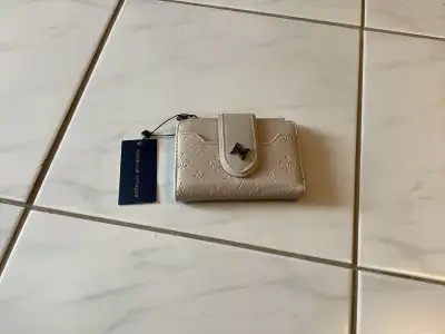 Women’s Small Wallet - New, View more