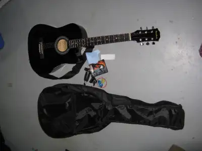 Rose Finch Acoustic Guitar 3/4 Size Rosefinch 38-inch W-Case Suitable for beginners: As an acoustic...