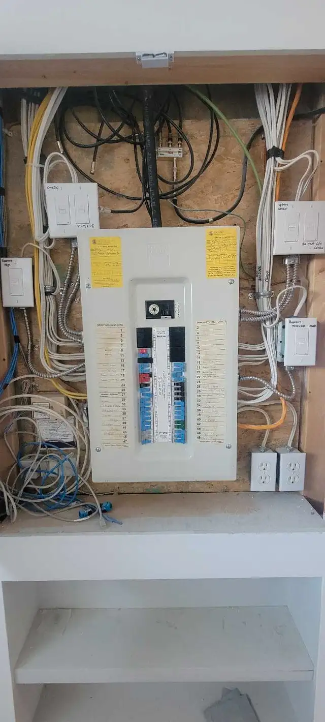 Master Electrician⚡️Akan Electric Ltd⚡️62863713938306124