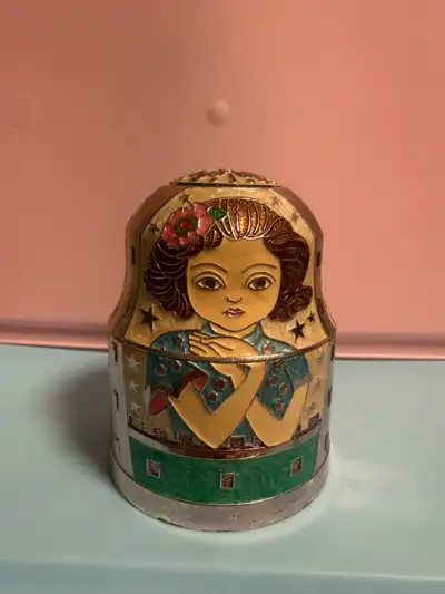 Pick up wellesley street and church St. There shows slight signs of wear from use. ● Toothpicks cont...