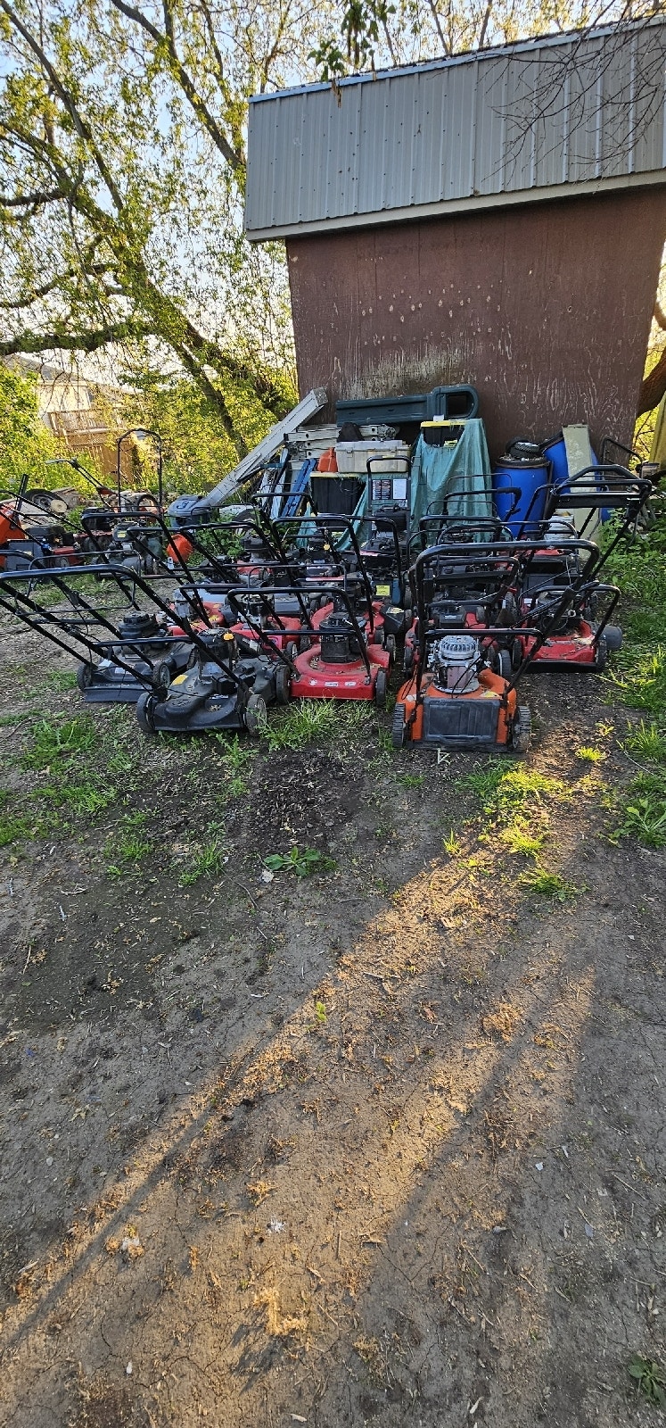 Handyman special pushmower's Lawnmowers & Leaf Blowers Peterborough