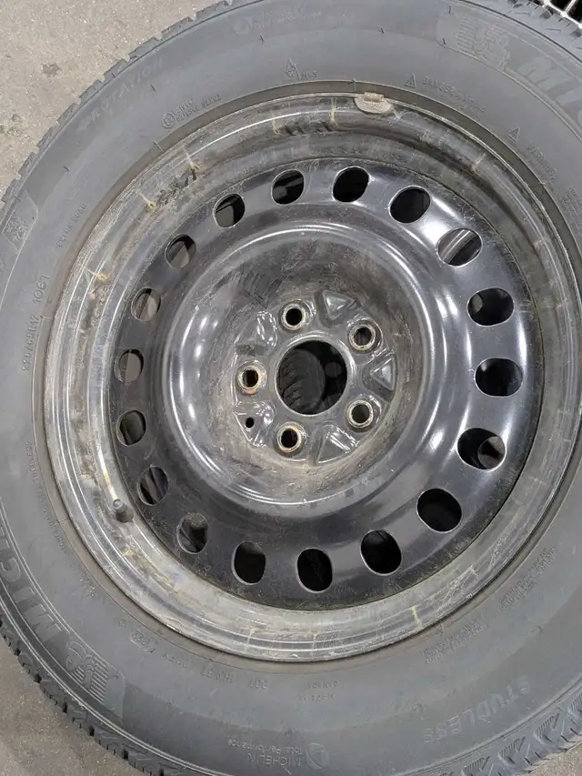 Michelin Winter tire in Tires & Rims in Mississauga / Peel Region - Image 2