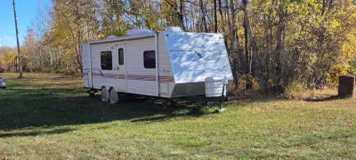 Great condition, bought another bigger trailer. This is a great couple or small family trailer. It d...