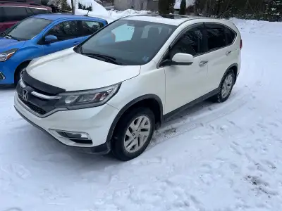 2015 Honda CRV, runs good, needs nothing, just had the rear brakes done, front brakes were done last...