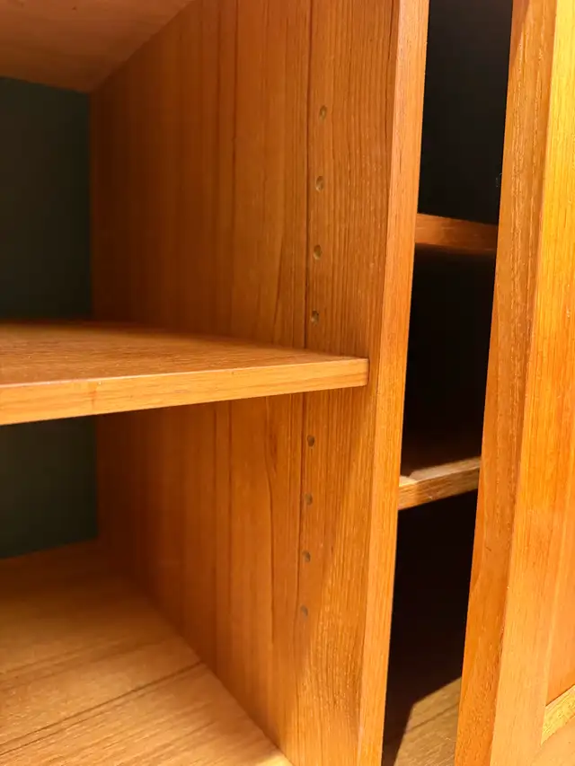 Mid Century Teak Sideboard in Hutches & Display Cabinets in Markham / York Region - Image 7